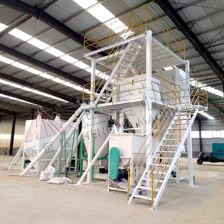 河南周口粉狀（zhuàng）飼料加工機組