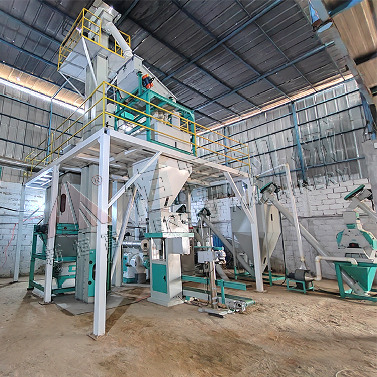 非洲塞內加爾320草粉顆粒飼料機（jī）組（zǔ）