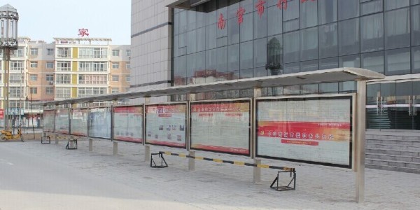 優質智能候車亭出產廠家應（yīng）具備哪些條（tiáo）件